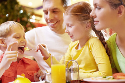Celebrate Mother’s Day & Father’s Day with Appealing Menus Celebrate Mother’s Day & Father’s Day with Appealing Menus